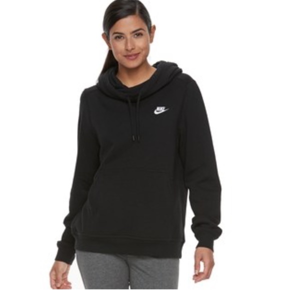 black nike sweatshirt womens